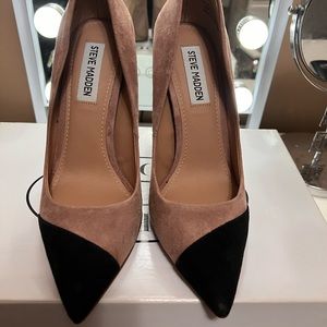 Pumps black and nude